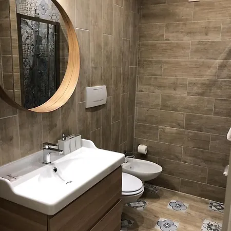 Le Petit Real Casa de hóspedes 2*