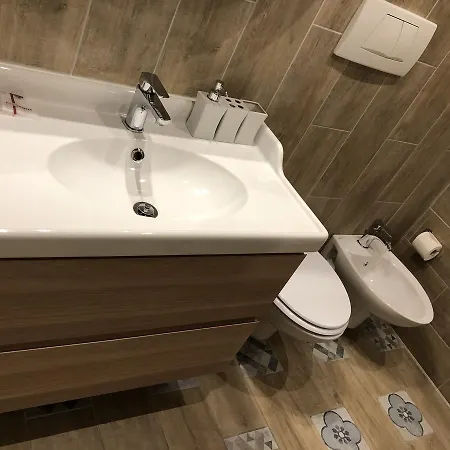 Le Petit Real Penzion