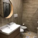 Le Petit Real Guest house 4*