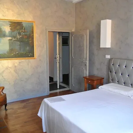 Le Petit Real Affittacamere Roma